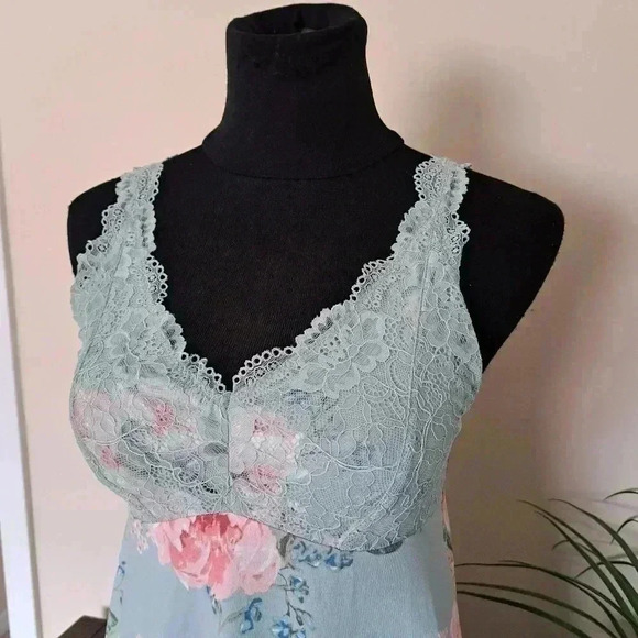 ❤️ NWOT Flora Nikrooz Green Floral  Chemise Small Lace Nightie Pajama Slip - Picture 5 of 10